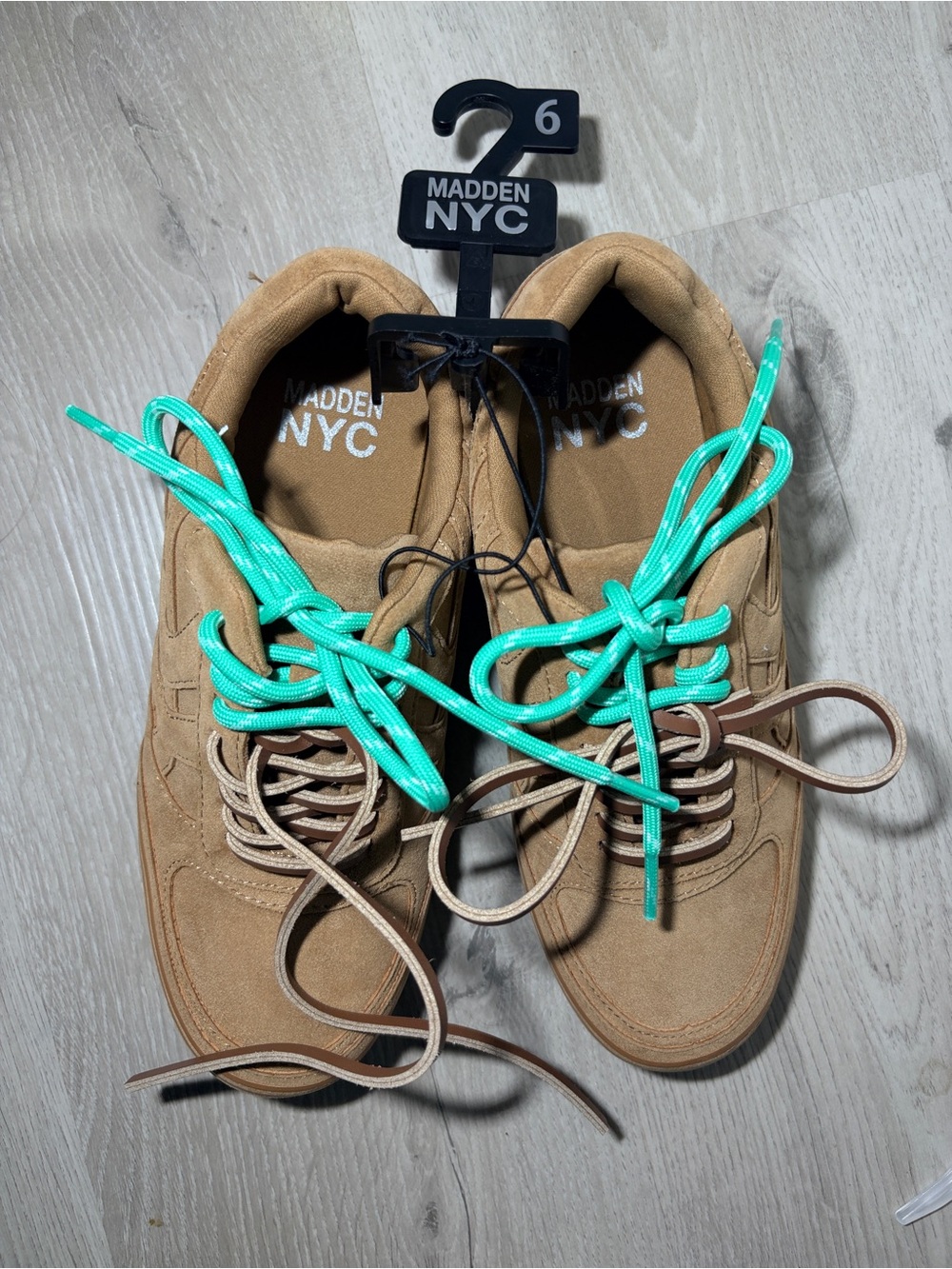 Madden NYC Women’s Lace-Up Sneakers Tan Brown – NWT Size 6